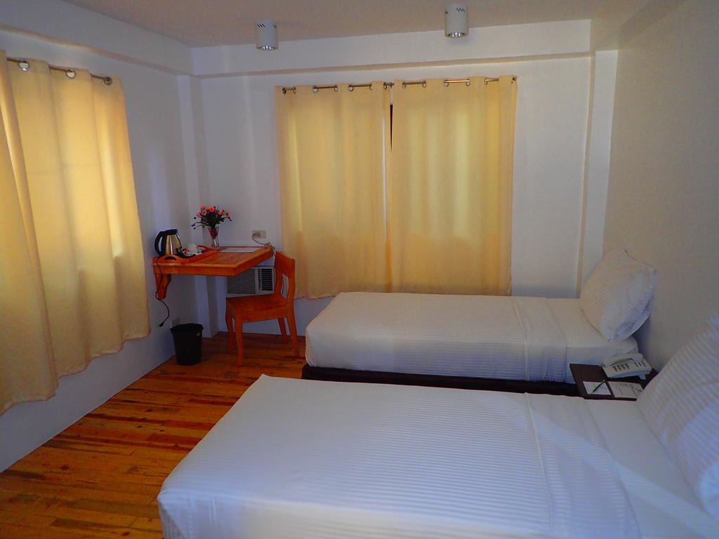 Aozora Seaside Mactan Hotel Lapu-Lapu City Bagian luar foto
