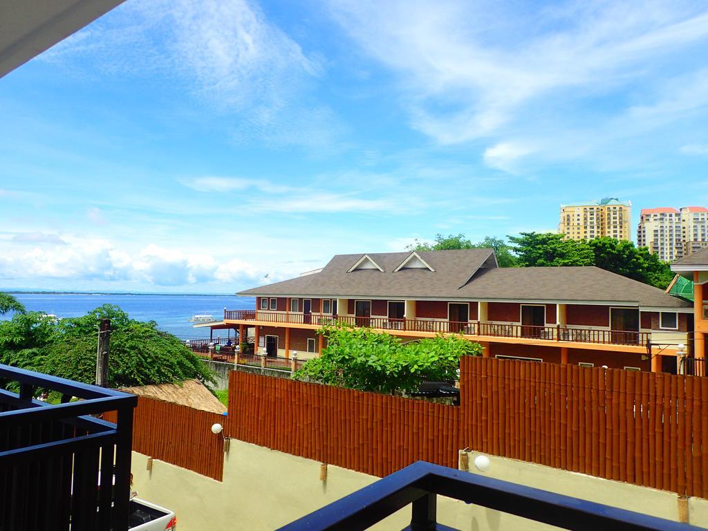 Aozora Seaside Mactan Hotel Lapu-Lapu City Bagian luar foto