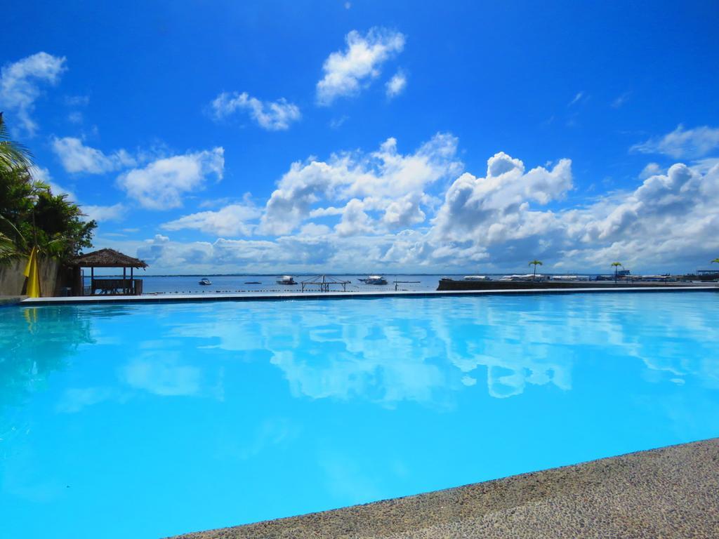 Aozora Seaside Mactan Hotel Lapu-Lapu City Bagian luar foto