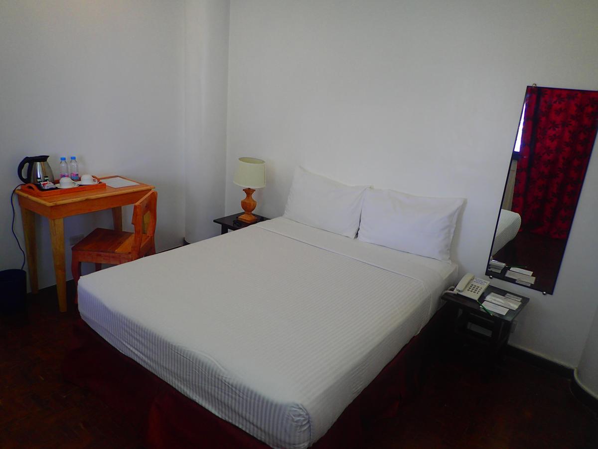 Aozora Seaside Mactan Hotel Lapu-Lapu City Bagian luar foto