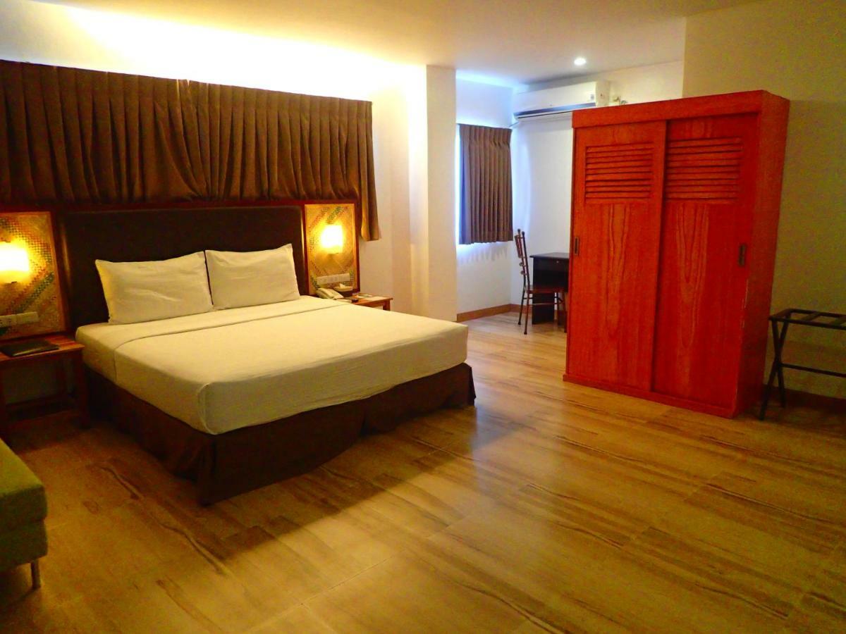 Aozora Seaside Mactan Hotel Lapu-Lapu City Bagian luar foto