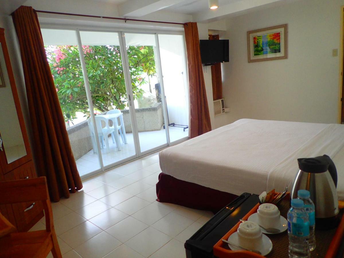 Aozora Seaside Mactan Hotel Lapu-Lapu City Bagian luar foto