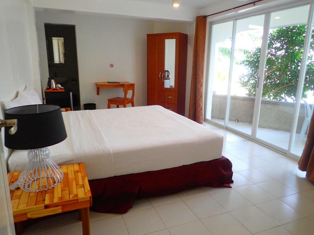 Aozora Seaside Mactan Hotel Lapu-Lapu City Bagian luar foto